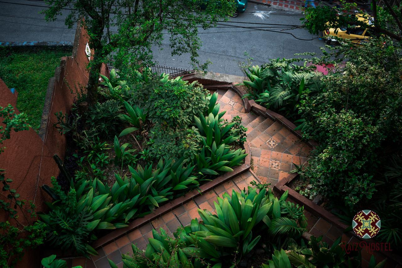 Raiz Hostel Medellín Exterior foto