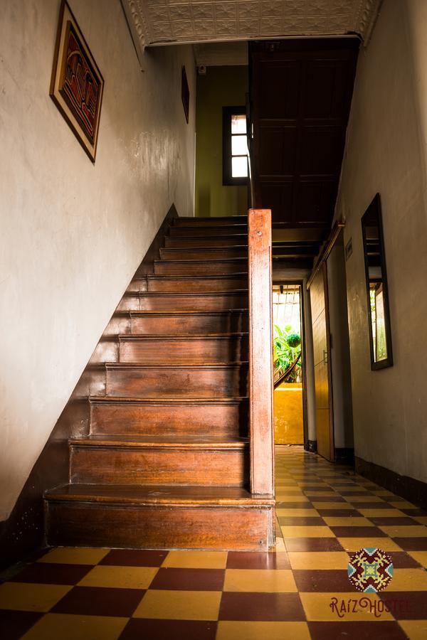 Raiz Hostel Medellín Exterior foto