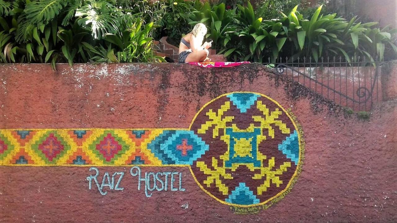 Raiz Hostel Medellín Exterior foto